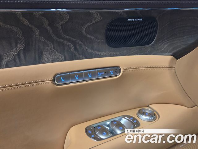 Genesis G90 (RS4) Gasoline 3.5 Turbo AWD 2023 — фото 9