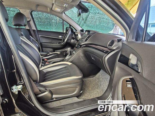 Chevrolet Orlando 1.6 Diesel Perfect Black 2018 — фото 17