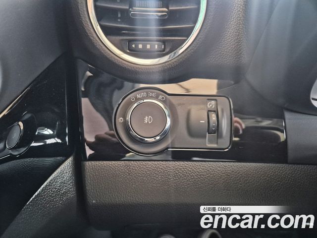 Chevrolet Orlando 1.6 Diesel Perfect Black 2018 — фото 22