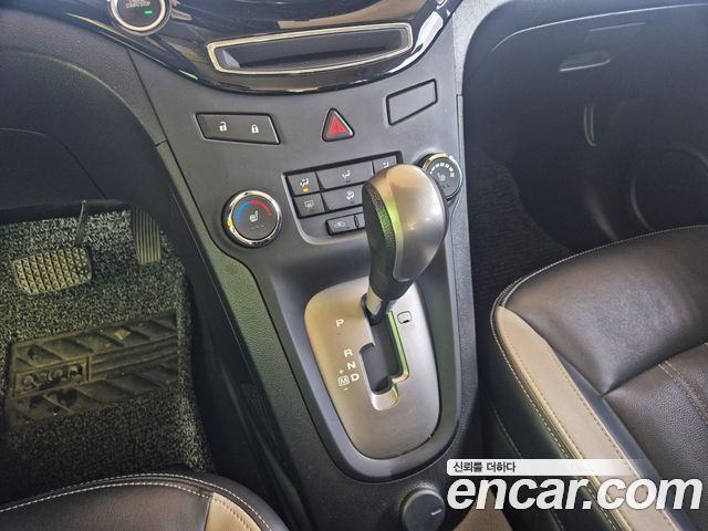Chevrolet Orlando 1.6 Diesel Perfect Black 2018 — фото 23