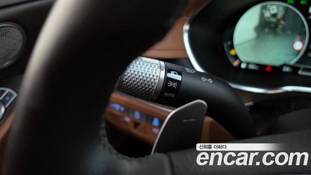 Genesis G80 (RG3) Gasoline 2.5 Turbo AWD 2022 — фото 39