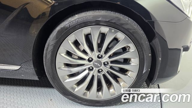 Genesis EQ900 3.3 T-GDI AWD Premiun Luxury 2016 — фото 5