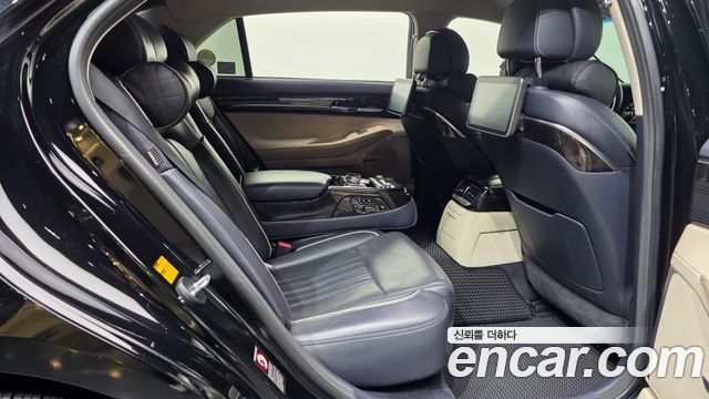 Genesis EQ900 3.3 T-GDI AWD Premiun Luxury 2016 — фото 12