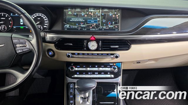 Genesis EQ900 3.3 T-GDI AWD Premiun Luxury 2016 — фото 14