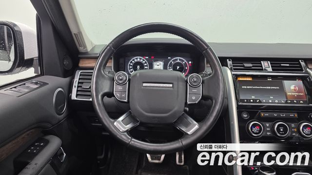 Land Rover Discovery 5 3.0 TD6 HSE 2018 — фото 15