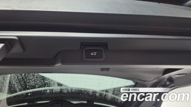 Land Rover Discovery 5 3.0 TD6 HSE 2018 — фото 19