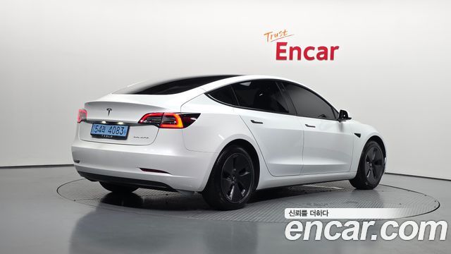 Tesla Model 3 Long Range AWD 2022 — фото 2