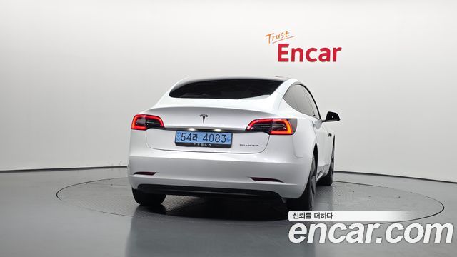 Tesla Model 3 Long Range AWD 2022 — фото 4