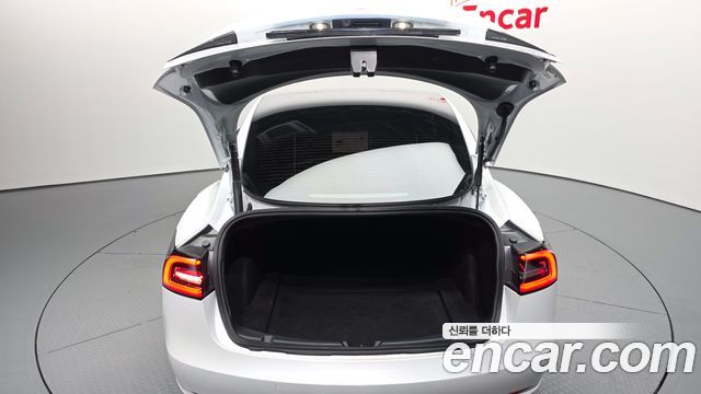 Tesla Model 3 Long Range AWD 2022 — фото 24
