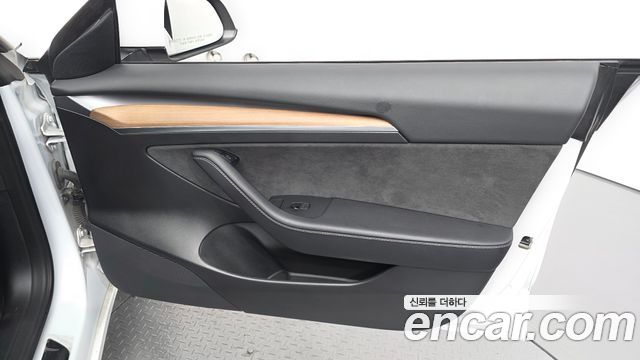 Tesla Model 3 Long Range AWD 2022 — фото 30