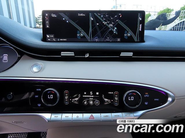 Genesis GV70 2.5T Gasoline AWD 2021 — фото 18