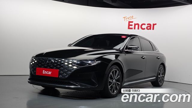Hyundai Grandeur (IG) 3.0 LPi Rent Car Premium