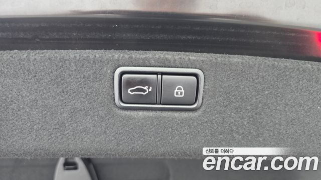 Genesis G80 3.3 GDI AWD Prestige 2018 — фото 19