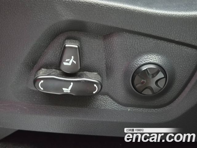KG Mobility (SsangYong) Rexton Sports Diesel 2.2 4WD Prestige 2021 — фото 20