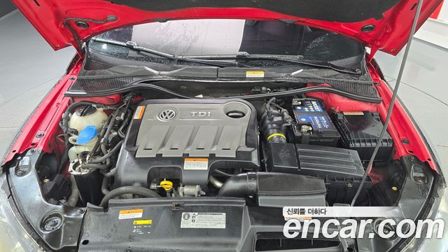 Volkswagen Scirocco 2.0 TDI R-Line 2014 — фото 6