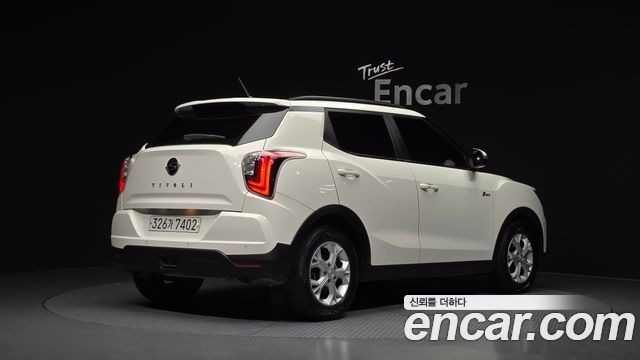 KG Mobility (SsangYong) Very New Tivoli Gasoline 1.5 2WD V3 2021 — фото 2