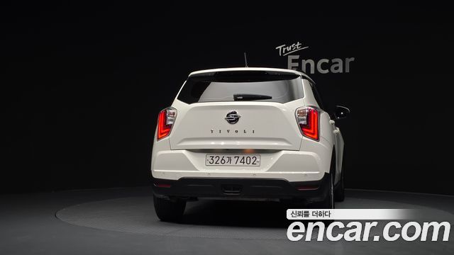 KG Mobility (SsangYong) Very New Tivoli Gasoline 1.5 2WD V3 2021 — фото 4