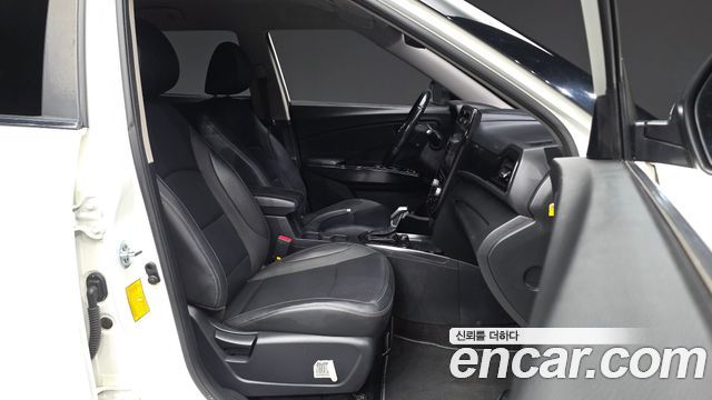 KG Mobility (SsangYong) Very New Tivoli Gasoline 1.5 2WD V3 2021 — фото 15