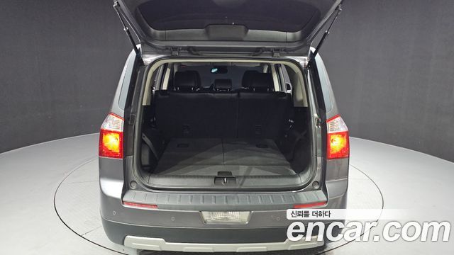 Chevrolet Orlando 2.0 Diesel LTZ Premium 2013 — фото 35