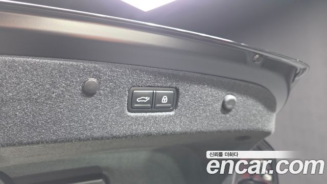 Kia K8 Hybrid Signature 2025 — фото 36