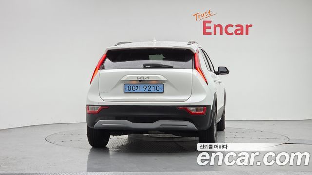 Kia Niro EV Air 2023 — фото 4