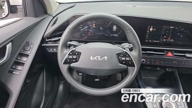 Kia Niro EV Air 2023 — фото 13