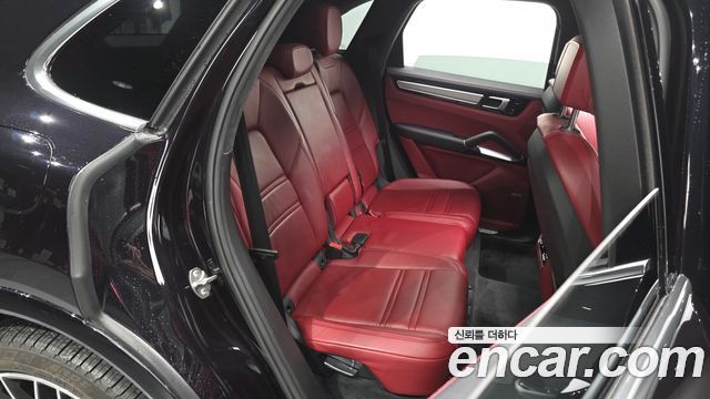 Porsche Cayenne (PO536) 4.0 Turbo 2019 — фото 16