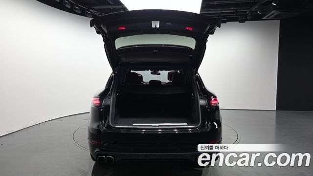 Porsche Cayenne (PO536) 4.0 Turbo 2019 — фото 43