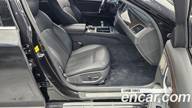 Genesis G80 3.3 GDI AWD Prestige 2018 — фото 12