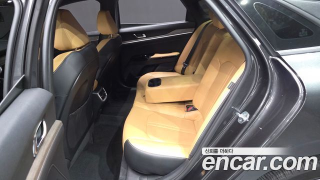 Kia K5 (III) 2.0 Noblesse 2022 — фото 12