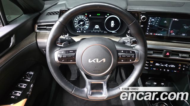 Kia K5 (III) 2.0 Noblesse 2022 — фото 14