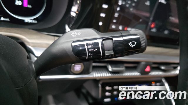 Kia K5 (III) 2.0 Noblesse 2022 — фото 28