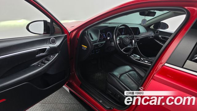 Hyundai Sonata (DN8) 1.6 Turbo Premium Family 2020 — фото 10