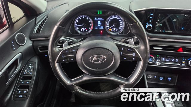 Hyundai Sonata (DN8) 1.6 Turbo Premium Family 2020 — фото 13