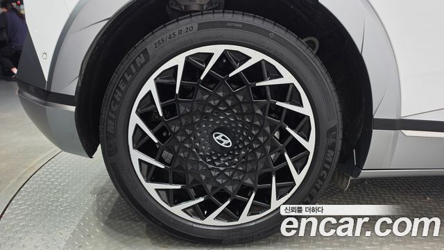Hyundai Ioniq 5 Long Range AWD Prestige 2024 — фото 5