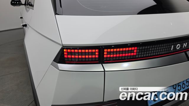 Hyundai Ioniq 5 Long Range AWD Prestige 2024 — фото 23