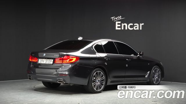 BMW 5 Series (G30) 530i xDrive M Sport Package Plus 2018 — фото 2
