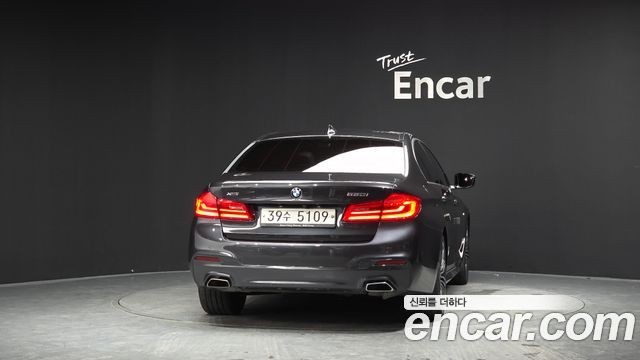 BMW 5 Series (G30) 530i xDrive M Sport Package Plus 2018 — фото 4