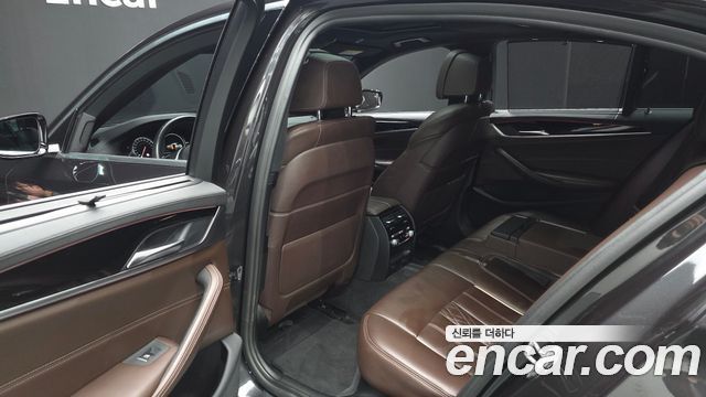 BMW 5 Series (G30) 530i xDrive M Sport Package Plus 2018 — фото 26