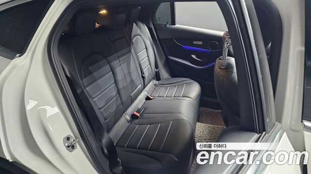 Mercedes-Benz GLC-Class (X253) GLC300e 4MATIC Coupe 2021 — фото 11