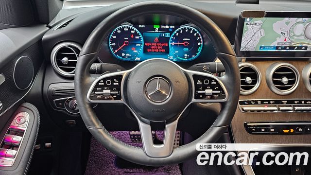 Mercedes-Benz GLC-Class (X253) GLC300e 4MATIC Coupe 2021 — фото 13