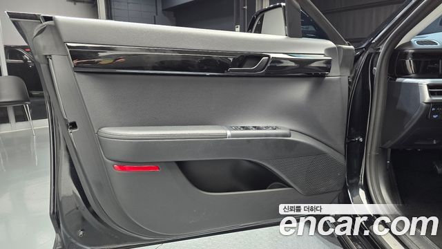 Hyundai Grandeur Hybrid (GN7) Premium 2023 — фото 24