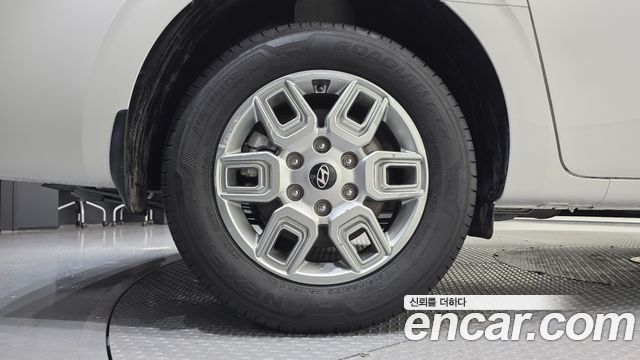 Hyundai Staria L3.5 Cargo 3-Seater Modern 2025 — фото 5