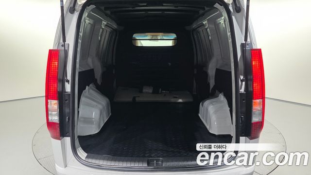 Hyundai Staria L3.5 Cargo 3-Seater Modern 2025 — фото 20