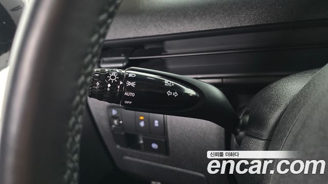 Hyundai Staria L3.5 Cargo 3-Seater Modern 2025 — фото 35