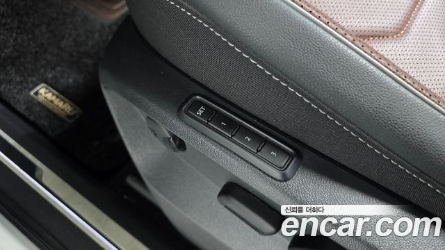 Volkswagen Tiguan Allspace 2.0 TSI Prestige 2023 — фото 15