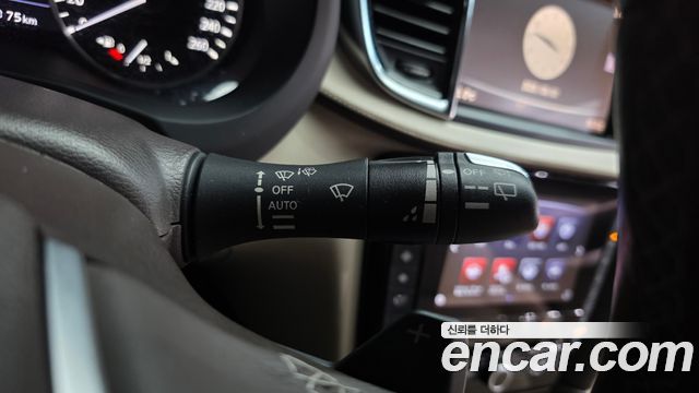 Infiniti QX50 (P71A) 2.0 Sensory AWD 2019 — фото 30
