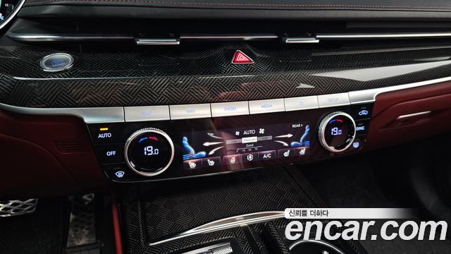 Genesis G80 (RG3) Gasoline 2.5 Turbo AWD 2023 — фото 28