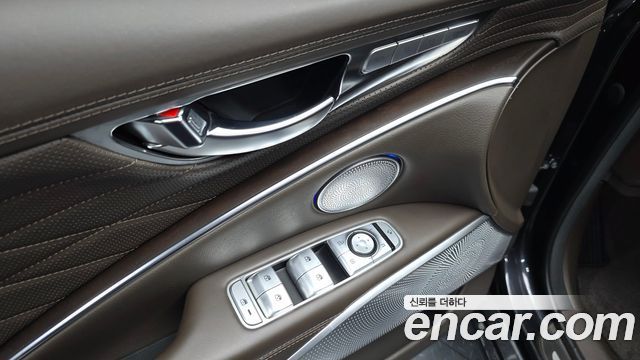Kia K9 3.8 GDI AWD PlatinumⅡ 2020 — фото 20