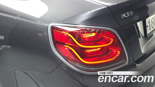 Kia K9 3.8 GDI AWD PlatinumⅡ 2020 — фото 23